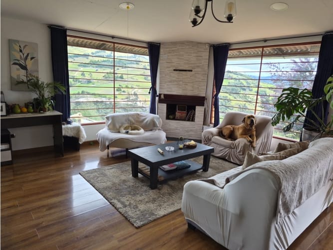 Casa de 4 alcobas en venta en Tras Del Alto, Tunja, 139 m² · foto 10 de 24