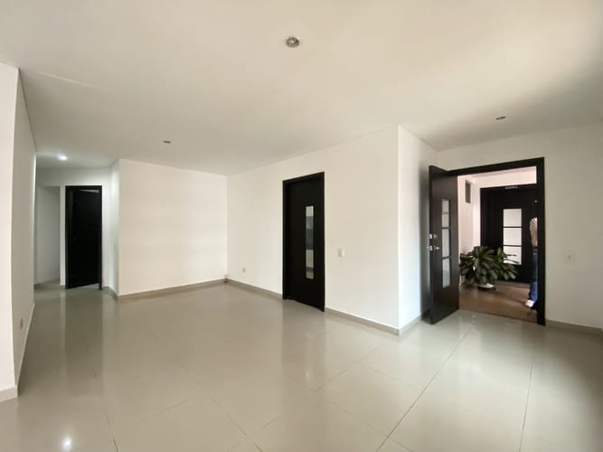 Apartamento de 3 alcobas en venta en San Vicente, Barranquilla, 136 m² · foto 5 de 24