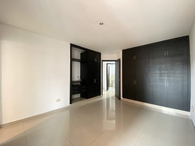 Apartamento de 3 alcobas en venta en San Vicente, Barranquilla, 136 m² · foto 17 de 24