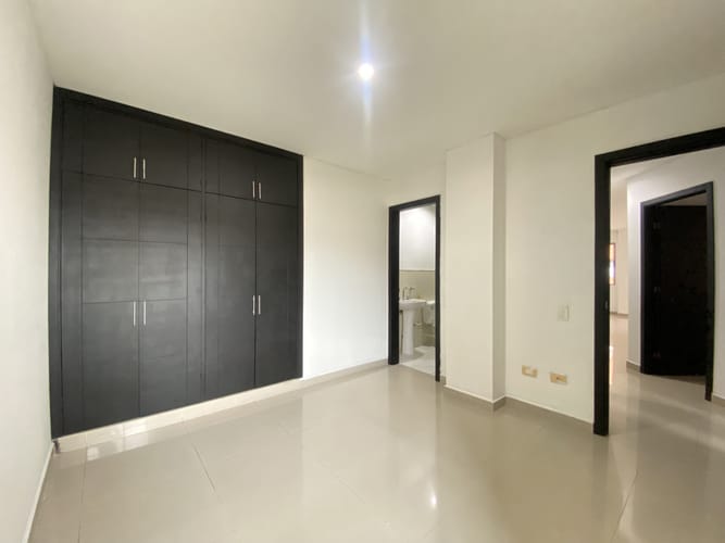 Apartamento de 3 alcobas en venta en San Vicente, Barranquilla, 136 m² · foto 22 de 24