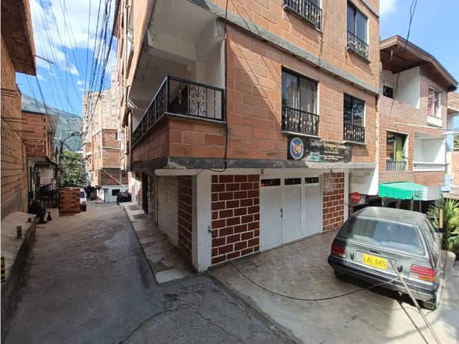 Edificio en venta en Hato Viejo, Bello, 500 m² · foto 2 de 13