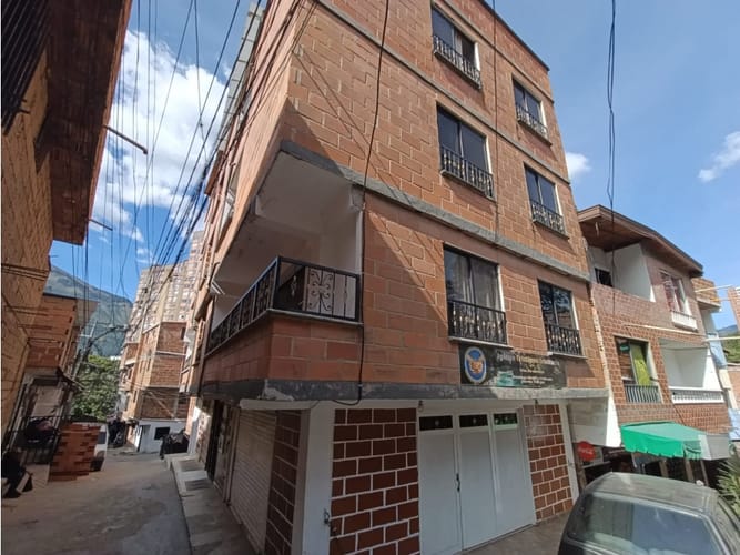 Edificio en venta en Hato Viejo, Bello, 500 m² · foto 4 de 13