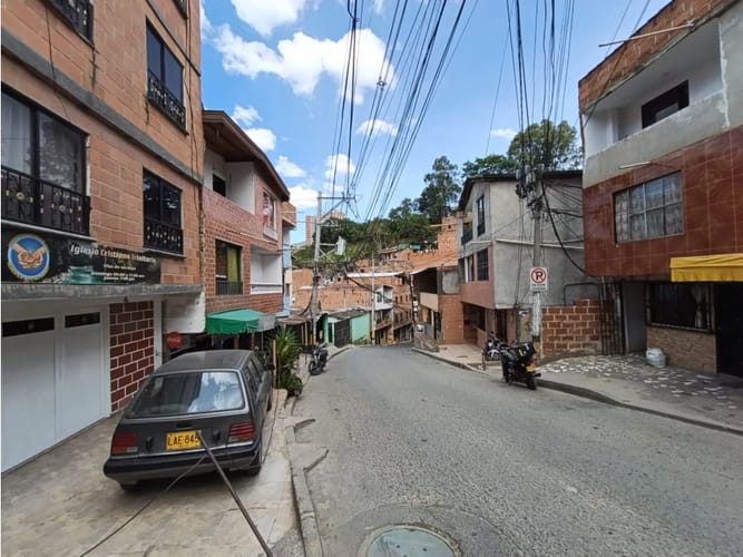 Edificio en venta en Hato Viejo, Bello, 500 m² · foto 8 de 13