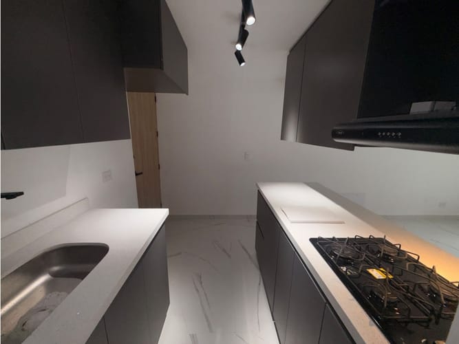 Apartamento de 2 alcobas en arriendo en Maria Auxiliadora, Sabaneta, 55 m² · foto 2 de 20