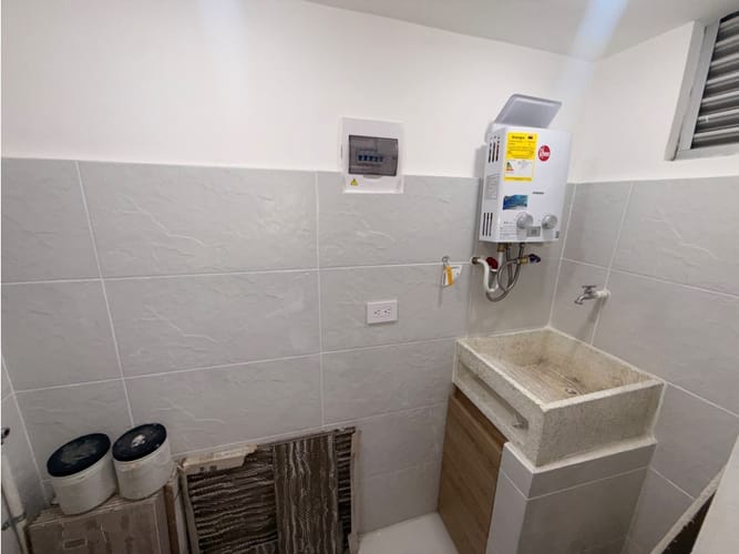 Apartamento de 2 alcobas en arriendo en Maria Auxiliadora, Sabaneta, 55 m² · foto 5 de 20