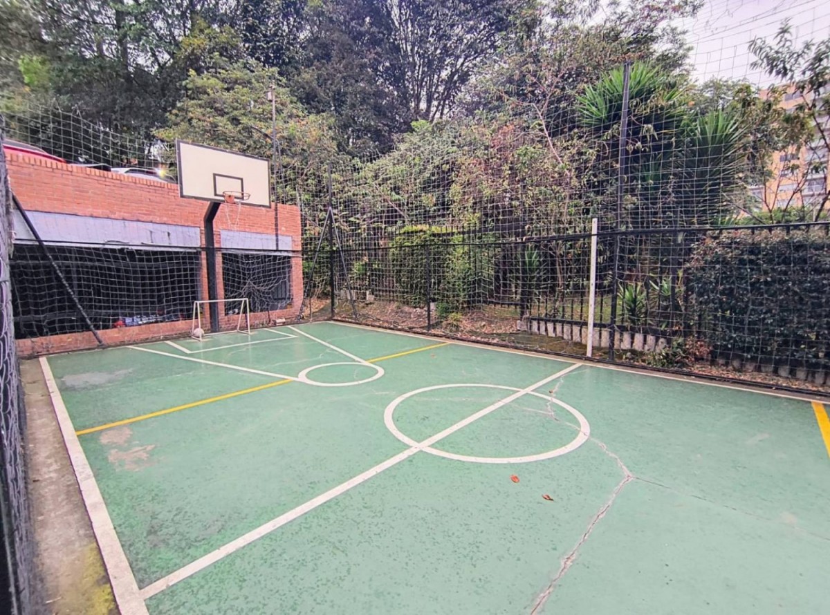 Casa en venta en Cerros De Suba, Bogotá · foto 7 de 24
