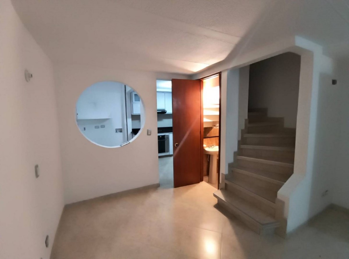 Casa en venta en Cerros De Suba, Bogotá · foto 13 de 24