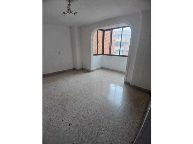 Casa de 4 alcobas en venta en La Candelaria, Medellín, 200 m² · foto 10 de 24