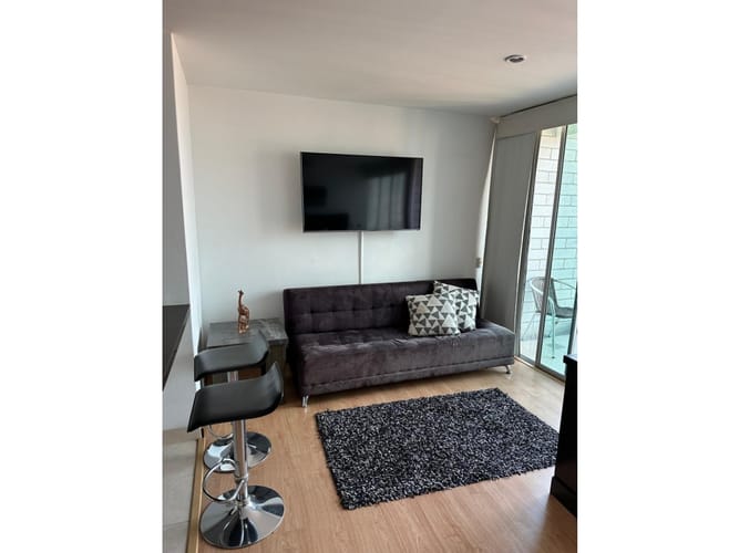 Apartaestudio en venta en La Aguacatala, Medellín, 40 m² · foto 8 de 12