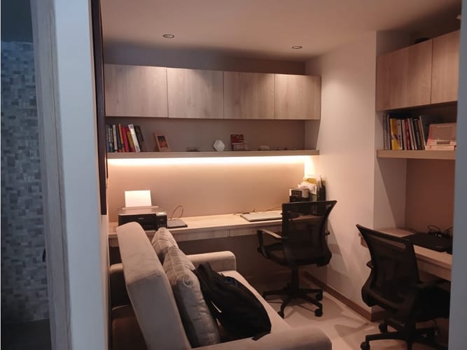 Apartamento de 3 alcobas en venta en Los Colores, Medellín, 75 m² · foto 16 de 24