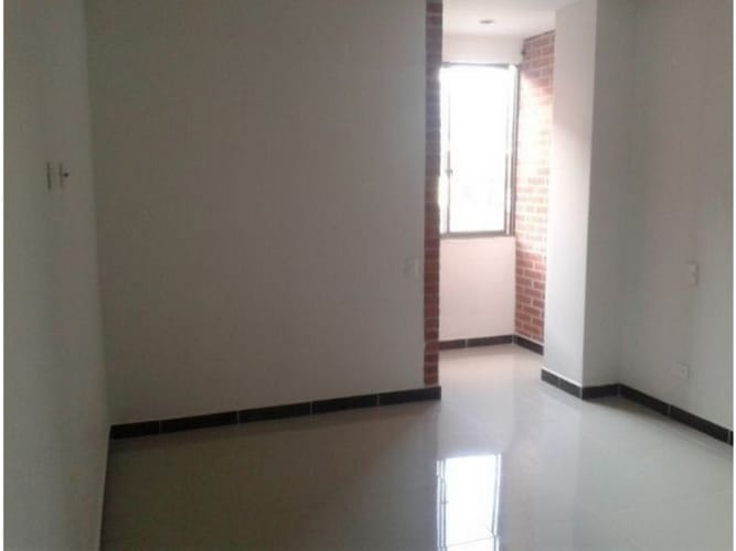 Apartamento de 3 alcobas en venta en Granada, Medellín, 80 m² · foto 5 de 8