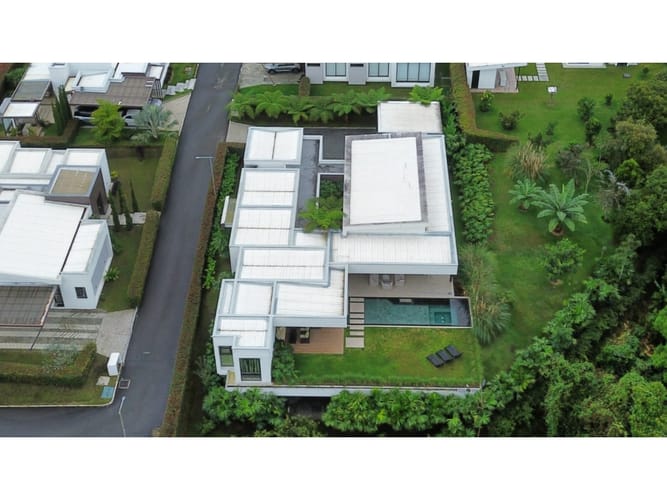 Casa de 4 alcobas en venta en Santa Teresa, Armenia, 666 m² · foto 4 de 18