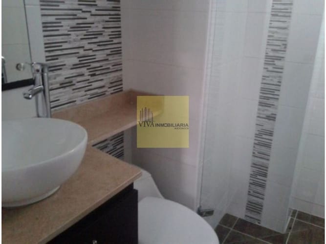 Apartamento de 3 alcobas en venta en Granada, Medellín, 80 m² · foto 8 de 8