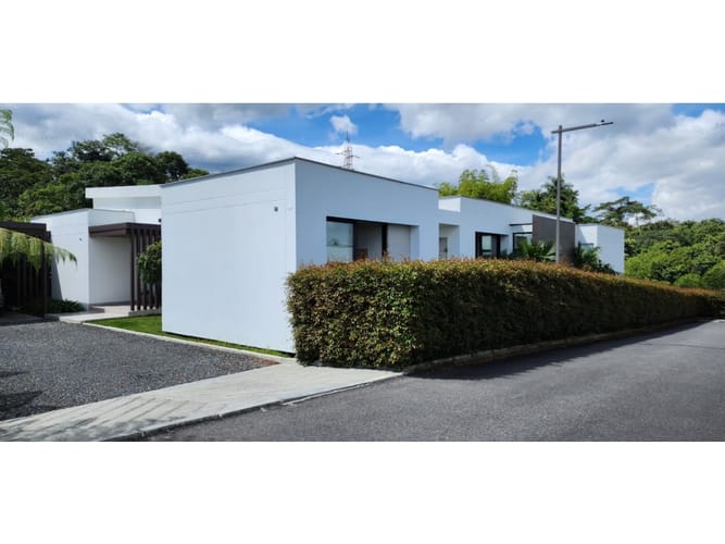 Casa de 4 alcobas en venta en Santa Teresa, Armenia, 666 m² · foto 6 de 18