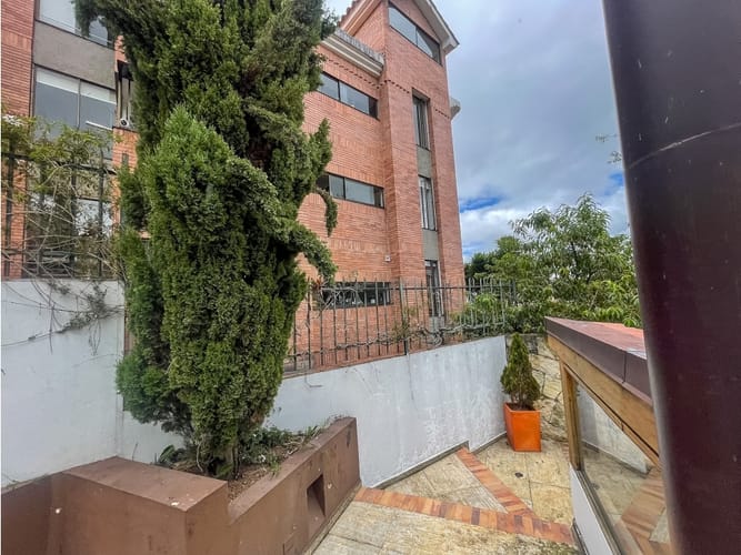 Casa de 4 alcobas en venta en Bosque De Pinos, Bogotá, 932 m² · foto 10 de 24