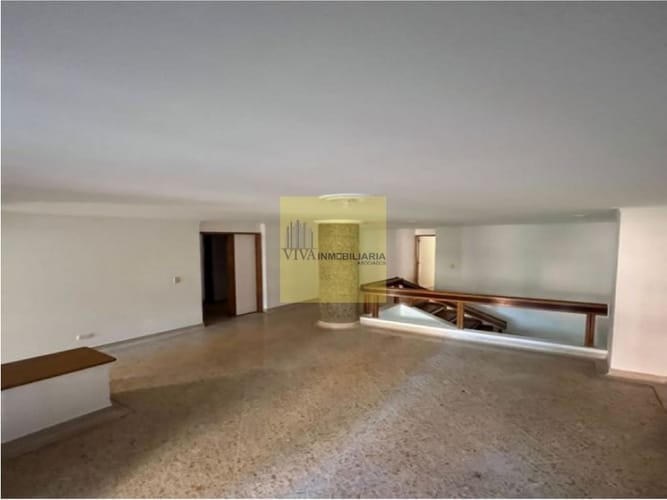 Apartamento de 4 alcobas en venta en Conquistadores, Medellín, 167 m² · foto 4 de 16