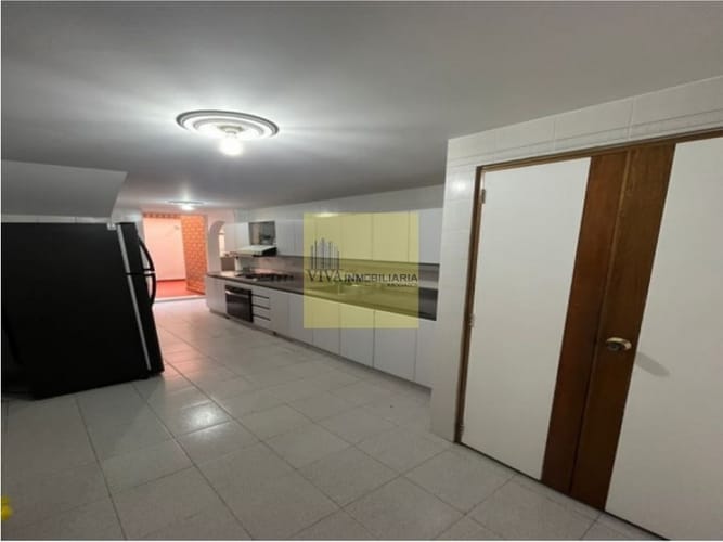 Apartamento de 4 alcobas en venta en Conquistadores, Medellín, 167 m² · foto 7 de 16