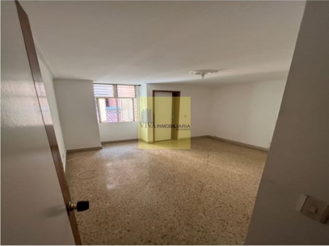 Apartamento de 4 alcobas en venta en Conquistadores, Medellín, 167 m² · foto 9 de 16