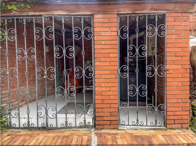 Casa de 4 alcobas en venta en Bosque De Pinos, Bogotá, 932 m² · foto 16 de 24