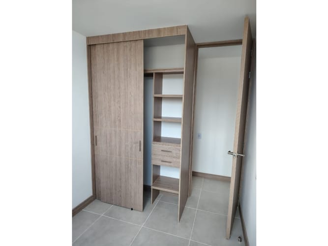 Apartamento de 3 alcobas en venta en La Ceja, 68 m² · foto 6 de 15