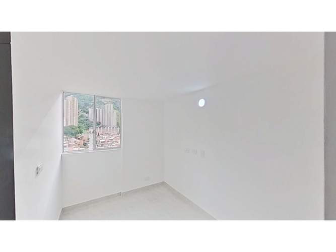 Apartamento de 3 alcobas en venta en El Paraiso, Bello, 55 m² · foto 11 de 22