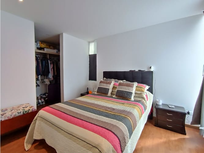 Apartamento de 3 alcobas en venta en La Granja Norte, Bogotá, 69 m² · foto 12 de 21