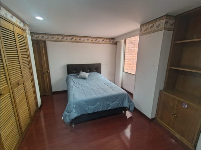 Apartamento en venta en Los Rosales, Bogotá · foto 8 de 24