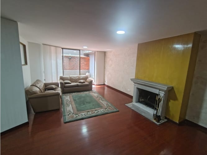 Apartamento en venta en Los Rosales, Bogotá · foto 15 de 24