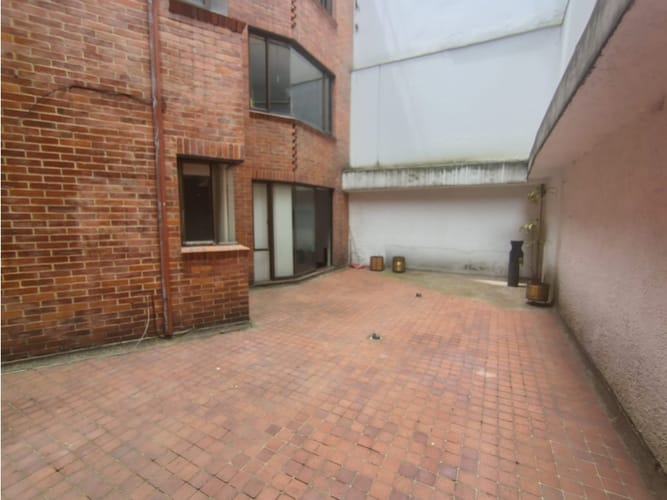 Apartamento en venta en Los Rosales, Bogotá · foto 21 de 24