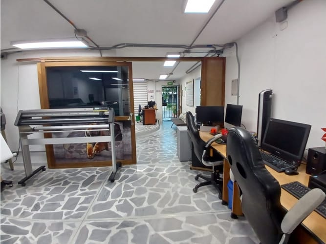 Casa de 3 alcobas en venta en Belén, Medellín, 300 m² · foto 6 de 24