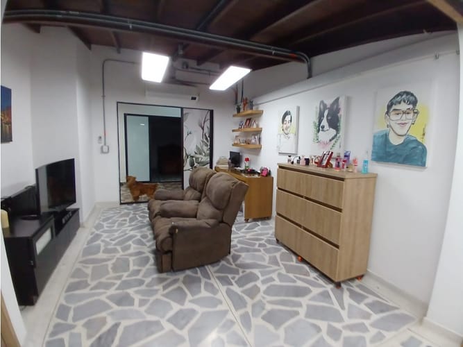 Casa de 3 alcobas en venta en Belén, Medellín, 300 m² · foto 11 de 24