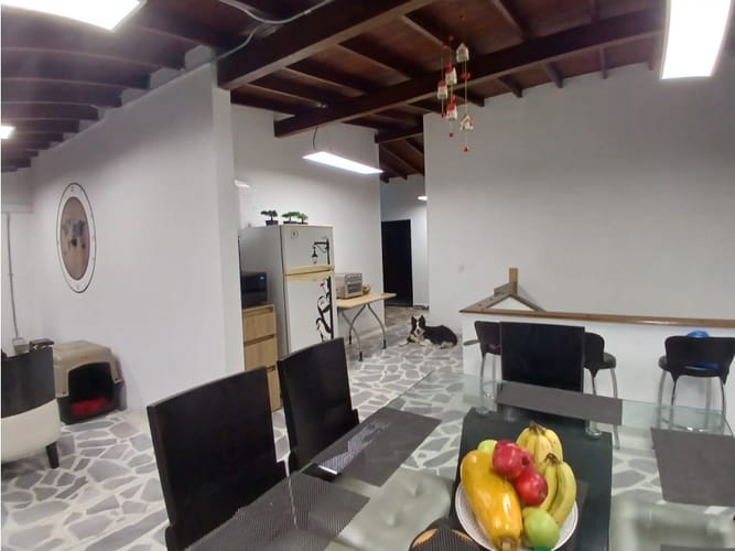 Casa de 3 alcobas en venta en Belén, Medellín, 300 m² · foto 20 de 24