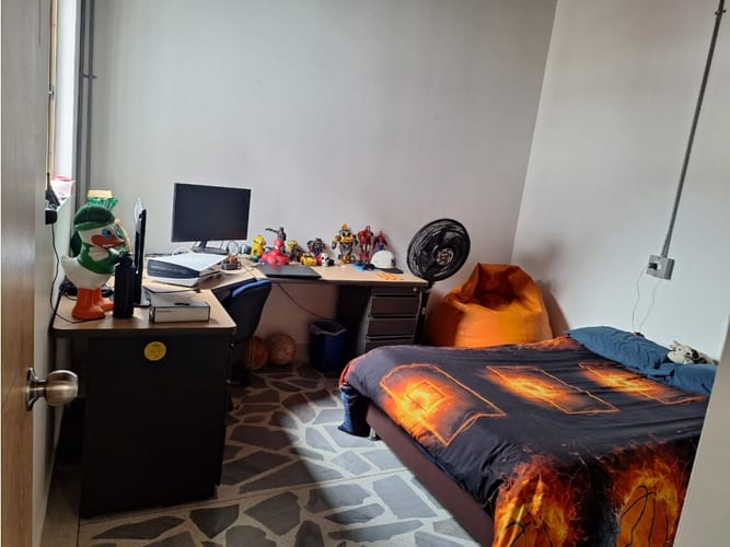 Casa de 3 alcobas en venta en Belén, Medellín, 300 m² · foto 22 de 24