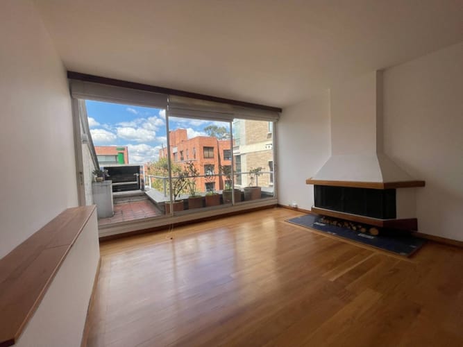 Apartamento en venta en Los Rosales, Bogotá · foto 9 de 22