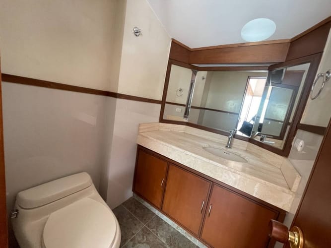Apartamento en venta en Los Rosales, Bogotá · foto 18 de 22