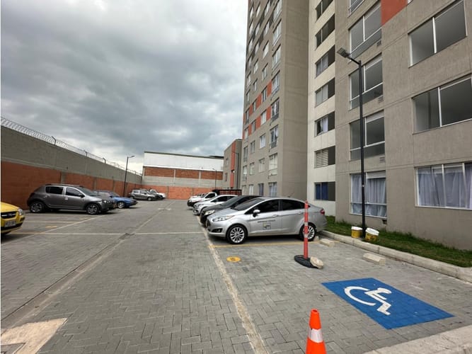 Apartaestudio en venta en El Charco, Bogotá, 29 m² · foto 11 de 15