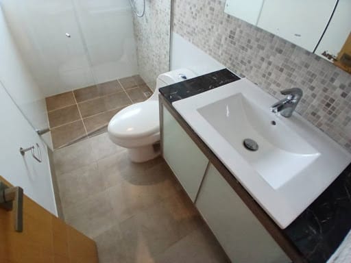 Casa de 3 alcobas en arriendo en Urbanización Las Cumbres, Envigado, 455 m² · foto 20 de 24
