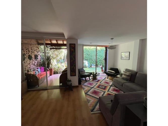 Apartaestudio en venta en San Lucas, Envigado, 198 m² · foto 6 de 15