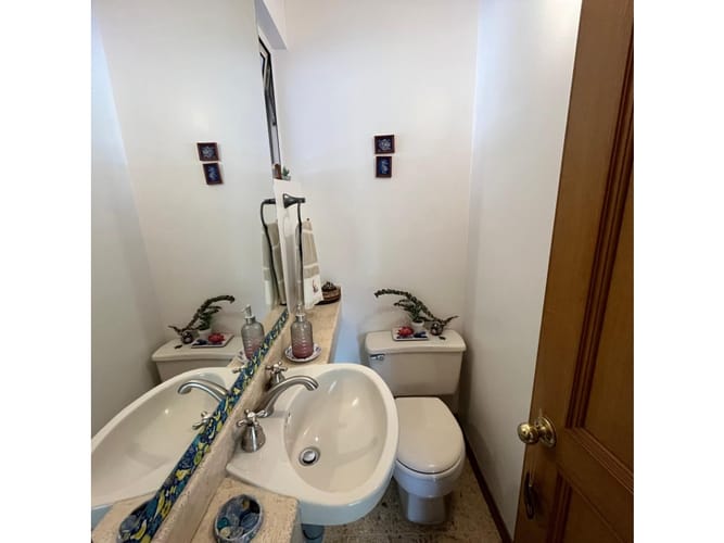 Apartaestudio en venta en San Lucas, Envigado, 198 m² · foto 14 de 15