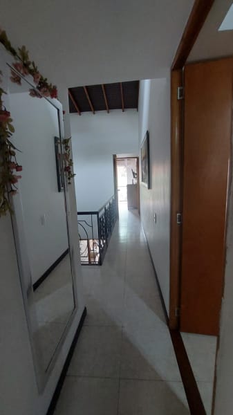Casa de 3 alcobas en arriendo en Loma De Las Brujas, Envigado, 230 m² · foto 9 de 19