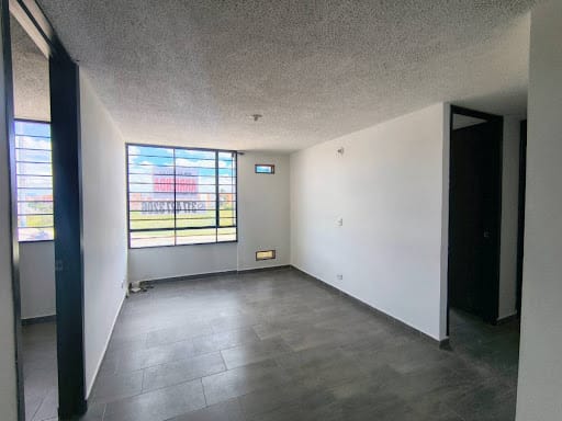 Apartamento de 3 alcobas en arriendo en Cr. El Tesoro Et. Ii, Soacha, 50 m² · foto 3 de 13