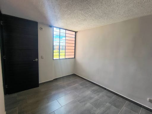 Apartamento de 3 alcobas en arriendo en Cr. El Tesoro Et. Ii, Soacha, 50 m² · foto 5 de 13
