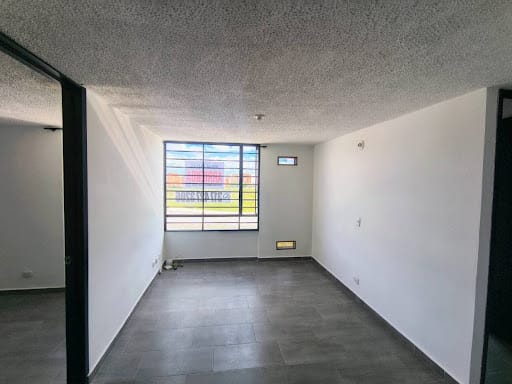 Apartamento de 3 alcobas en arriendo en Cr. El Tesoro Et. Ii, Soacha, 50 m² · foto 6 de 13