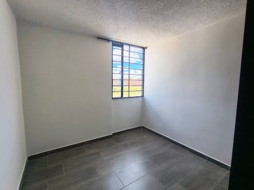 Apartamento de 3 alcobas en arriendo en Cr. El Tesoro Et. Ii, Soacha, 50 m² · foto 7 de 13