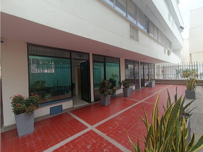 Local en arriendo en Rodadero, Santa Marta, 27 m² · foto 2 de 13