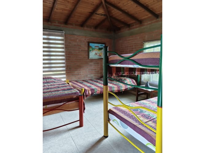 Casa de 7 alcobas en venta en El Caimo, Armenia, 900 m² · foto 20 de 24