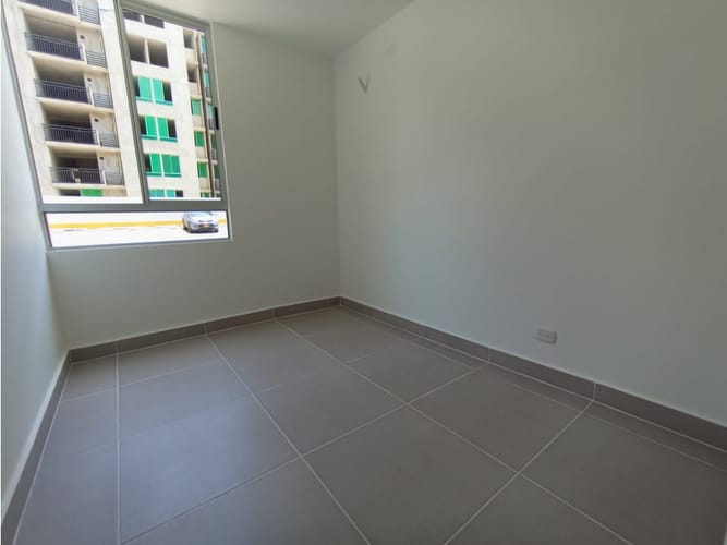 Apartamento de 3 alcobas en venta en Villavicencio, 54 m² · foto 5 de 17