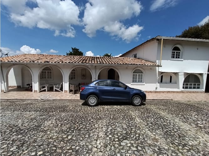 Finca en venta en La Ceja, 435 m² · foto 2 de 24