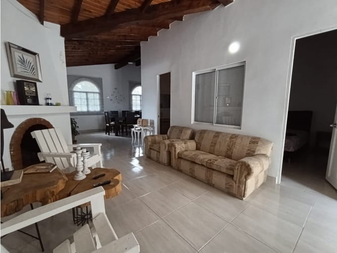 Finca en venta en La Ceja, 435 m² · foto 3 de 24