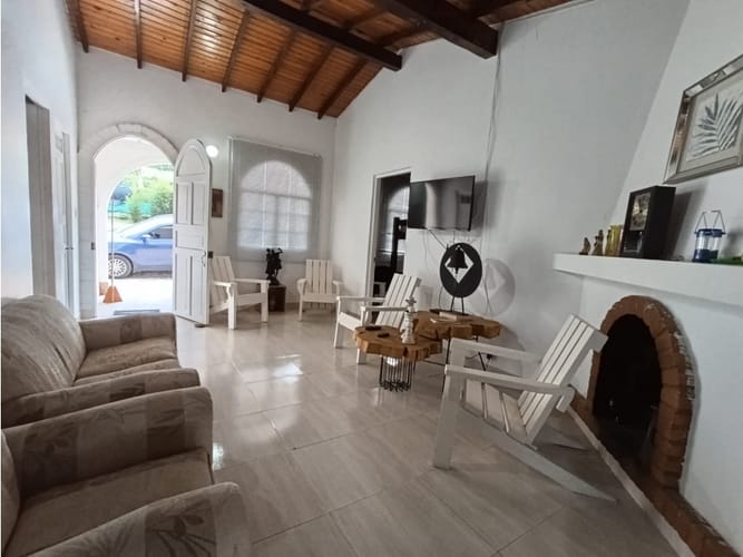 Finca en venta en La Ceja, 435 m² · foto 4 de 24